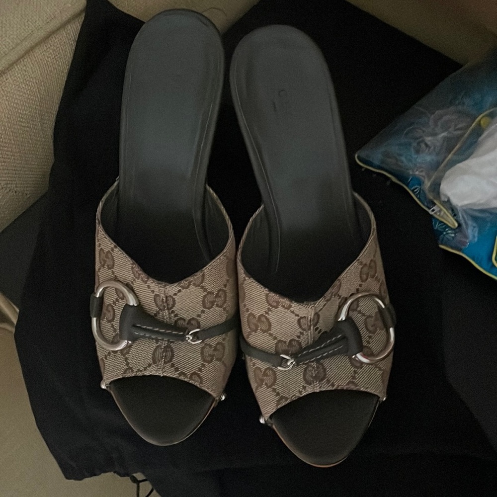 Gucci heels